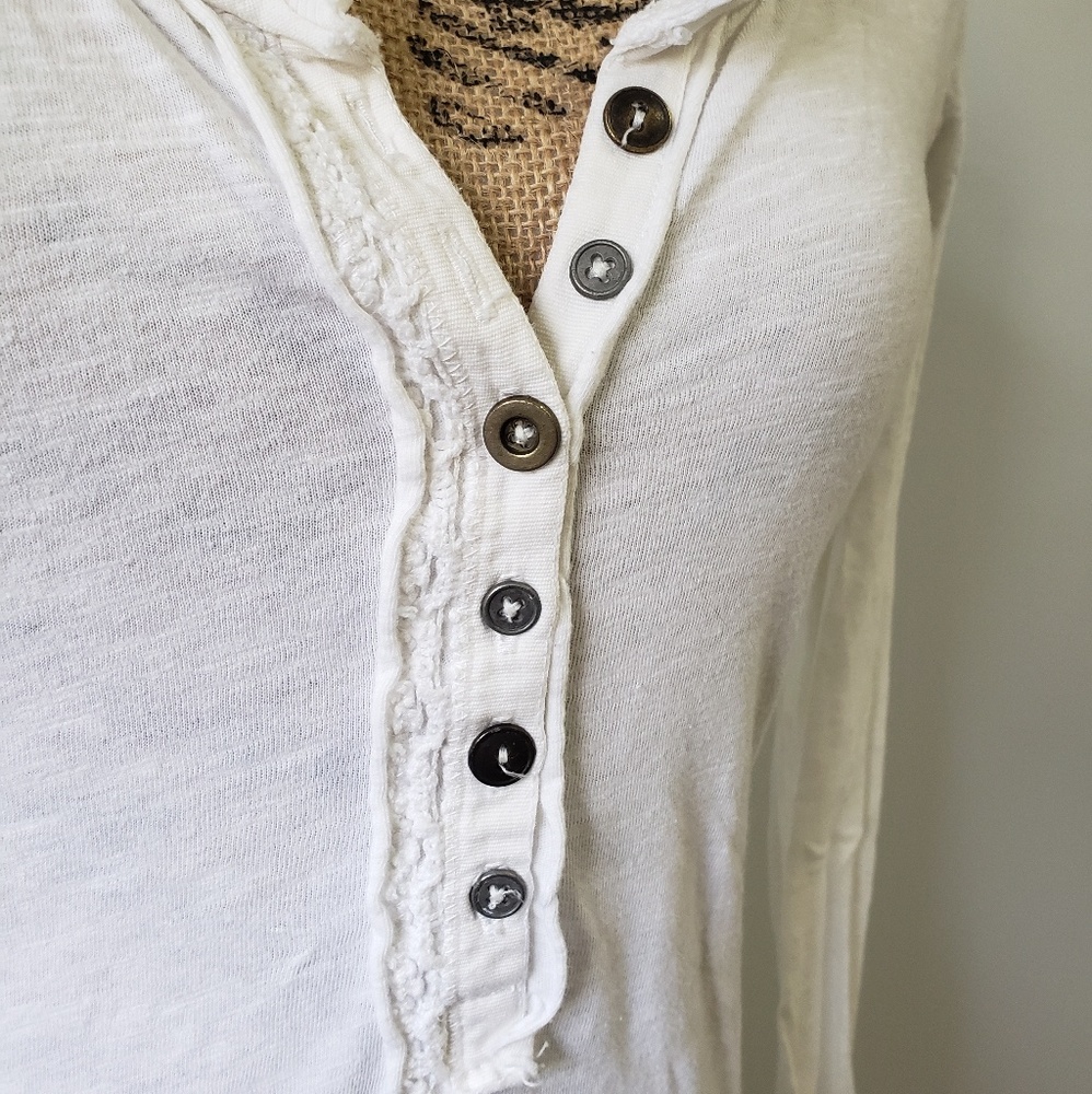 🚫SOLD🚫{Free People} Crochet Cuff Henley - Picture 5 of 8